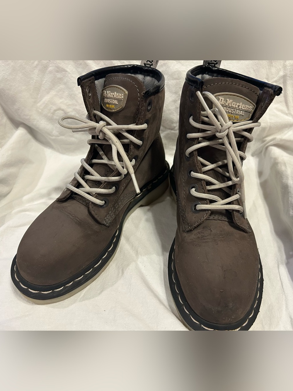 Doctor Martens Industrial Maple Steel-Toe Boots 5W Safety Utility Workwear